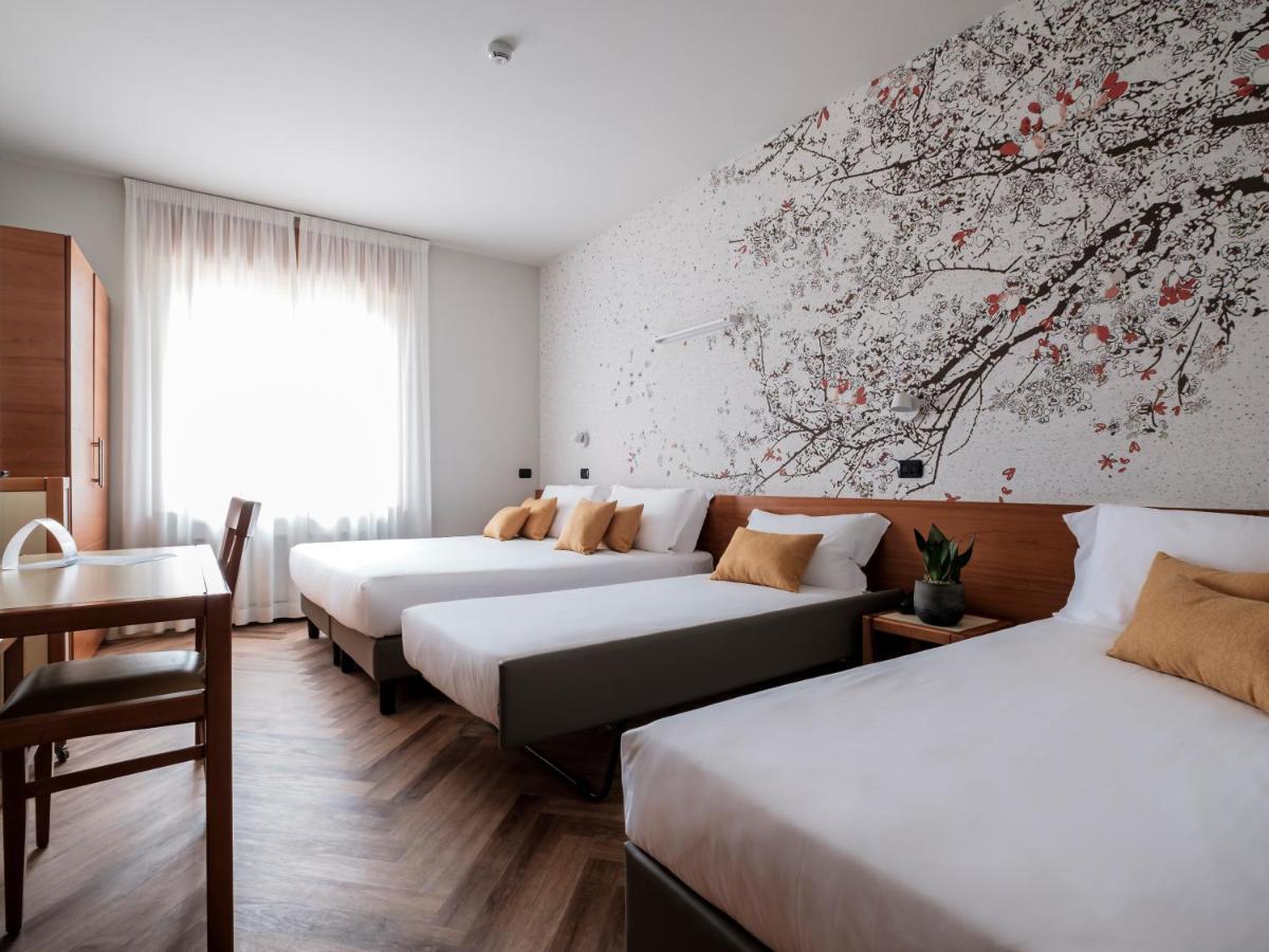 Hotel Lory Forlì Eksteriør bilde